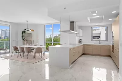 17111 Biscayne Blvd #402, North Miami Beach, FL 33160 - Photo 26