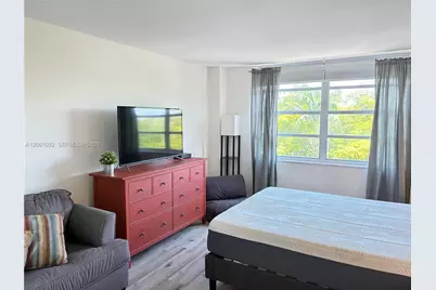 2780 NE 183rd St #415, Aventura, FL 33160 - Photo 6