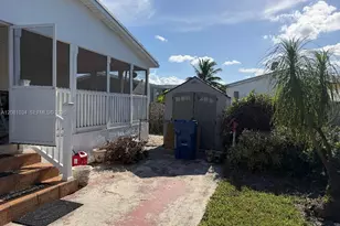19800 SW 180th Ave, Miami, FL 33187 - Photo 4