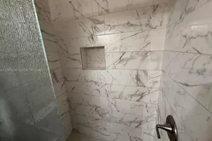19800 SW 180th Ave, Miami, FL 33187 - Photo 12