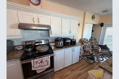 19800 SW 180th Ave Unit 569 #569, Miami, FL 33187 - Photo 6