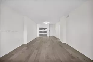 300 Bayview Dr, Sunny Isles Beach, FL 33160 - Photo 16