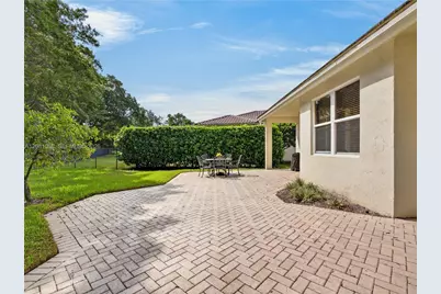 3098 Lakewood Cir, Weston, FL 33332 - Photo 60