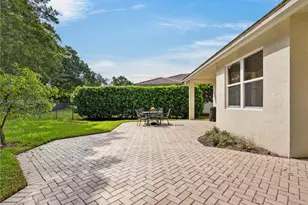 3098 Lakewood Cir, Weston, FL 33332 - Photo 60