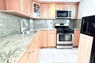 720 Collins Ave, Miami Beach, FL 33139 - Photo 6