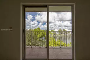 8260 SW 210th St, Cutler Bay, FL 33189 - Photo 18