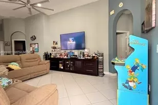 2240 NE 37th Rd, Homestead, FL 33033 - Photo 6