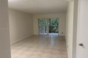 8000 Fairview Dr, Tamarac, FL 33321 - Photo 2