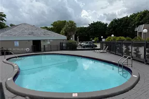 8000 Fairview Dr, Tamarac, FL 33321 - Photo 24