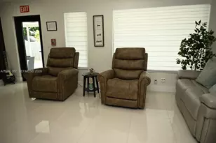 850 W 51st Pl, Hialeah, FL 33012 - Photo 8