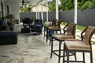 850 W 51st Pl, Hialeah, FL 33012 - Photo 20