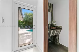 2200 NE 192 St, Miami, FL 33180 - Photo 18