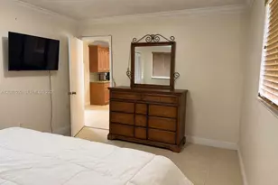 [Address not provided], Hialeah, FL 33013 - Photo 10
