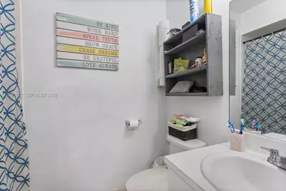 8210 NW 10th St #4, Miami, FL 33126 - Photo 10