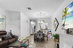 8210 NW 10th St, Miami, FL 33126 - Photo 1