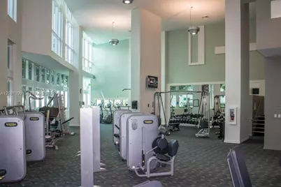 1900 N Bayshore Dr #504, Miami, FL 33132 - Photo 24