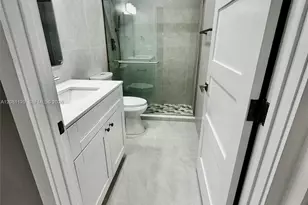 12851 NW 11th St, Miami, FL 33182 - Photo 18