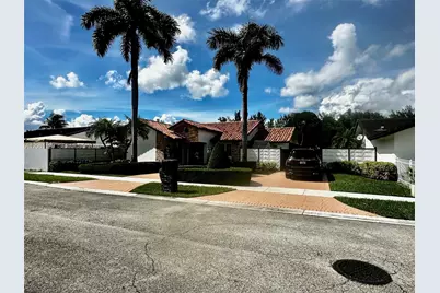 12851 NW 11th St, Miami, FL 33182 - Photo 1