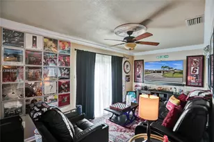 11525 SW 54th St, Cooper City, FL 33330 - Photo 14