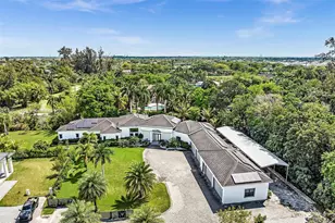 1540 SW 115th Ave, Davie, FL 33325 - Photo 2