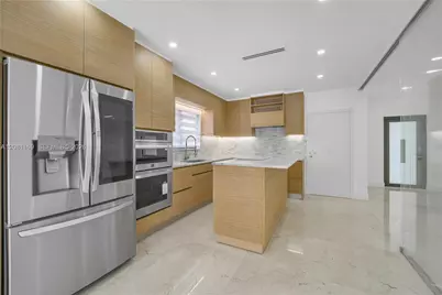 728 Majorca Ave, Coral Gables, FL 33134 - Photo 6