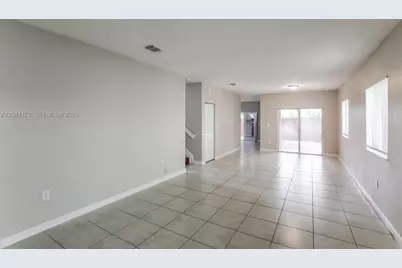 3432 NE 3rd Dr, Homestead, FL 33033 - Photo 2