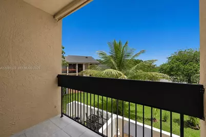 9133 Fontainebleau Blvd #5, Miami, FL 33172 - Photo 40