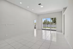 13171 NW 19th St, Pembroke Pines, FL 33028 - Photo 16