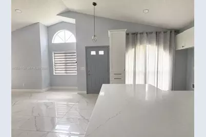6100 Bear Creek Ct, Lake Worth, FL 33467 - Photo 4