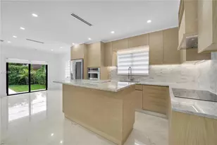 728 Majorca Ave, Coral Gables, FL 33134 - Photo 4