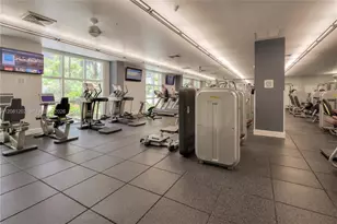 2000 N Bayshore Dr, Miami, FL 33137 - Photo 28