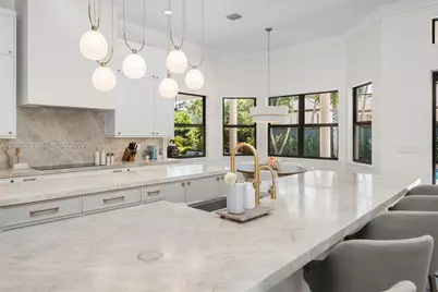 7250 SW 99th St, Pinecrest, FL 33156 - Photo 4