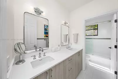 7250 SW 99th St, Pinecrest, FL 33156 - Photo 12