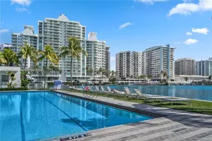 201 Aqua Ave, Miami Beach, FL 33141 - Photo 18