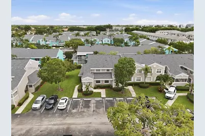 2614 SE 21st Ct #201-B, Homestead, FL 33035 - Photo 2