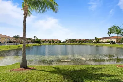 16570 SW 70th St, Miami, FL 33193 - Photo 24