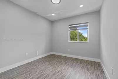 16570 SW 70th St, Miami, FL 33193 - Photo 6