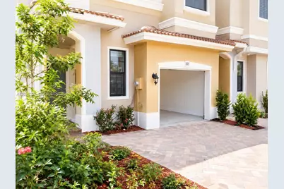 103 Gramercy Square Dr, Delray Beach, FL 33484 - Photo 2