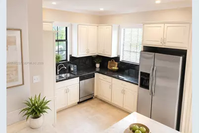 103 Gramercy Square Dr, Delray Beach, FL 33484 - Photo 4