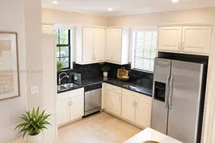 103 Gramercy Square Dr, Delray Beach, FL 33484 - Photo 4