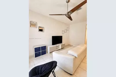 3344 W 105th Ter, Hialeah, FL 33018 - Photo 8
