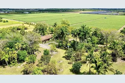 22700 SW 199th Ave, Miami, FL 33170 - Photo 4