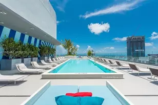 55 SW 9th St, Miami, FL 33130 - Photo 24