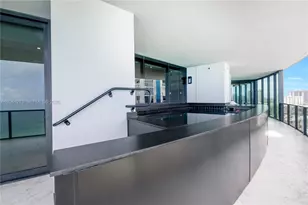 18555 Collins Ave, Sunny Isles Beach, FL 33160 - Photo 20