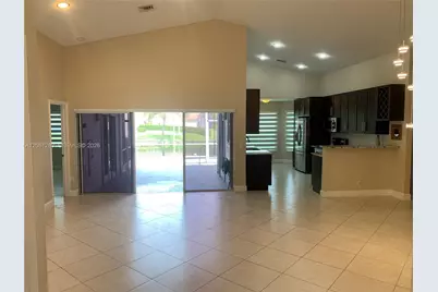 248 NW 47th Ave, Deerfield Beach, FL 33442 - Photo 6