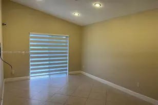 248 NW 47th Ave, Deerfield Beach, FL 33442 - Photo 10