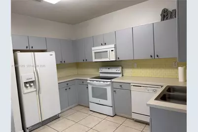 5630 NW 114th Path #101, Doral, FL 33178 - Photo 6