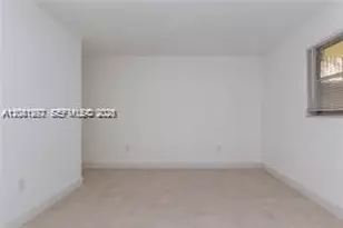 11905 NE 2nd Ave, North Miami, FL 33161 - Photo 8