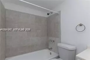 11905 NE 2nd Ave, North Miami, FL 33161 - Photo 10