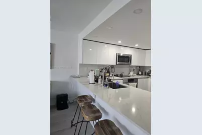 1901 Brickell Ave #B2110, Miami, FL 33129 - Photo 4
